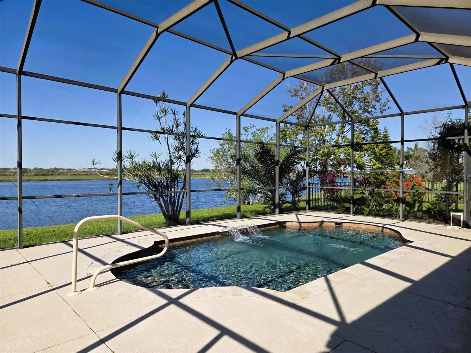 REGENT LAKE - Residential