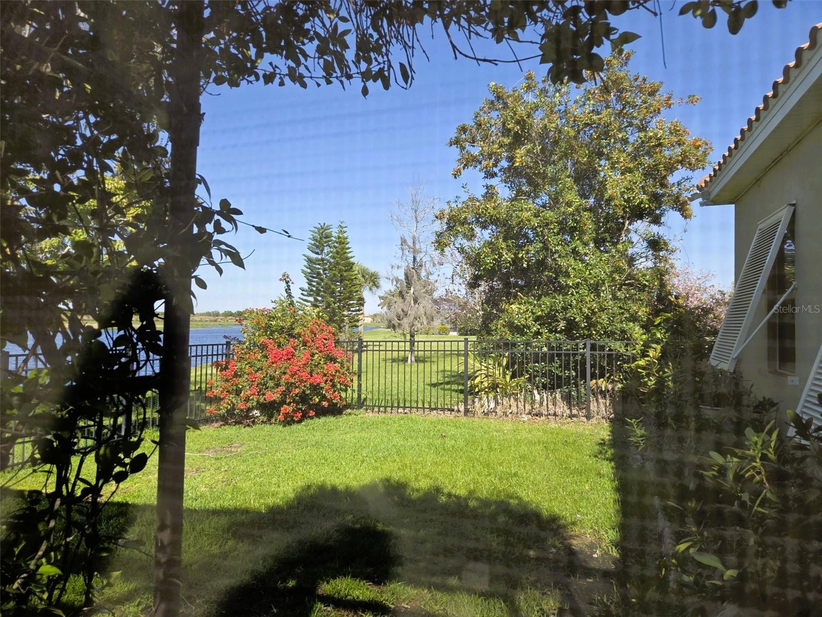 REGENT LAKE - Residential