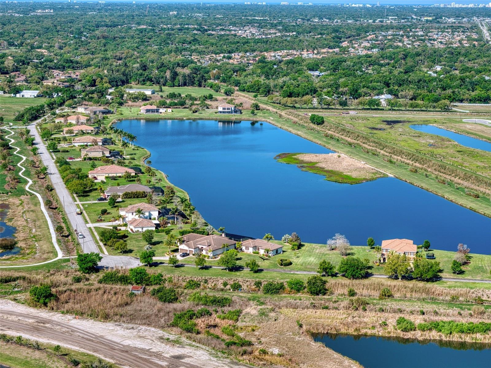 REGENT LAKE - Residential