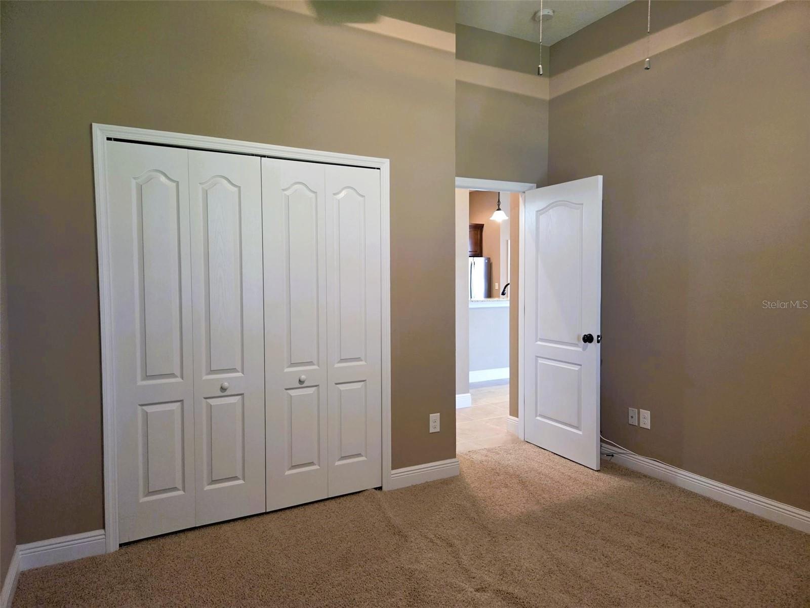 REGENT LAKE - Residential