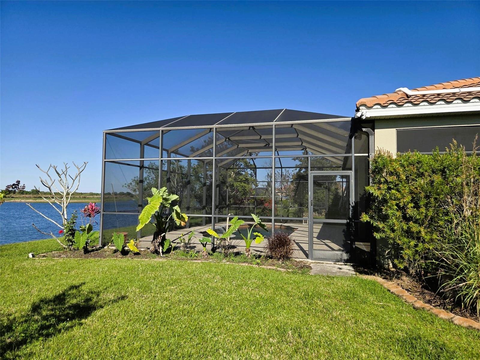 REGENT LAKE - Residential