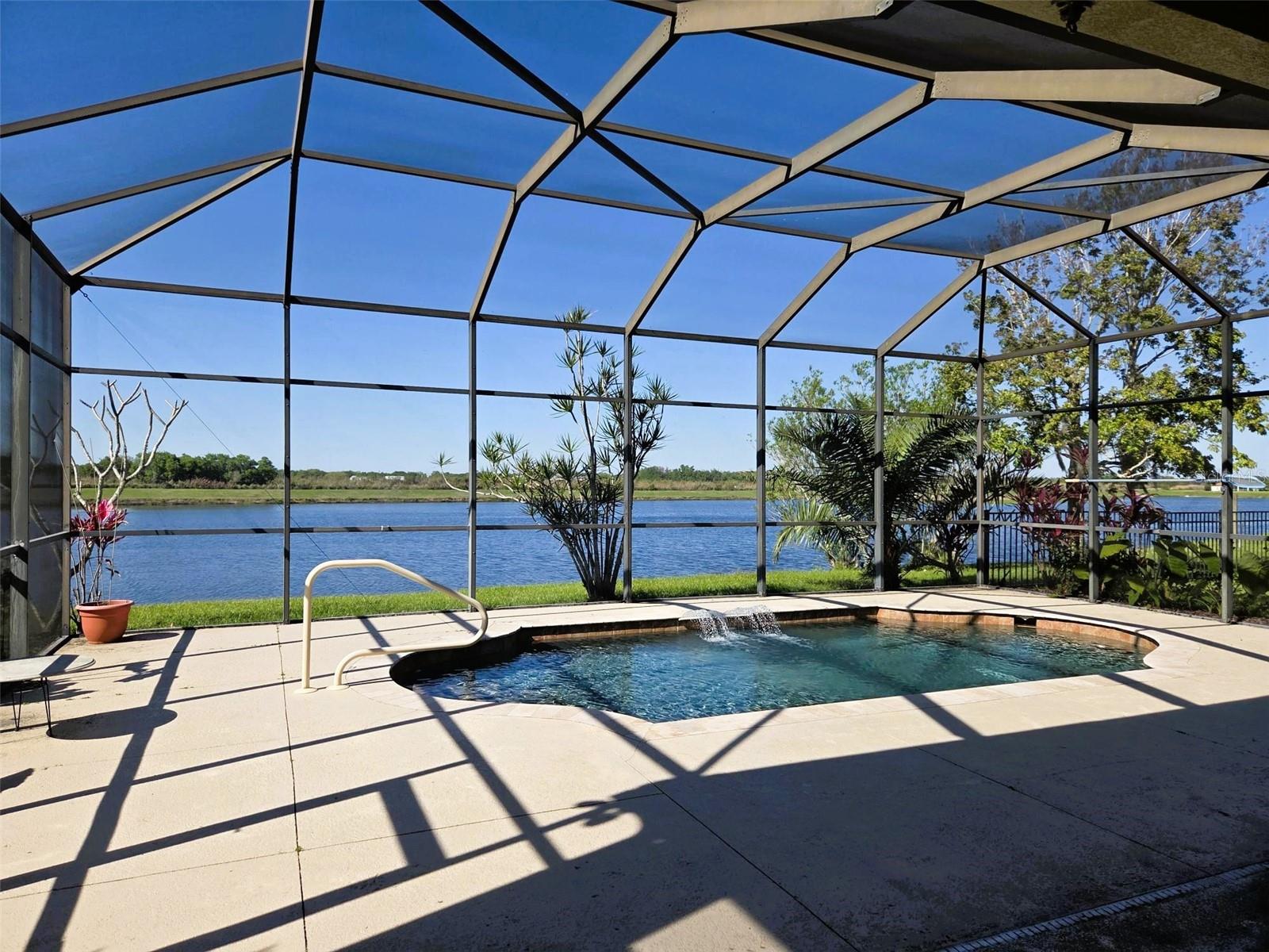 REGENT LAKE - Residential