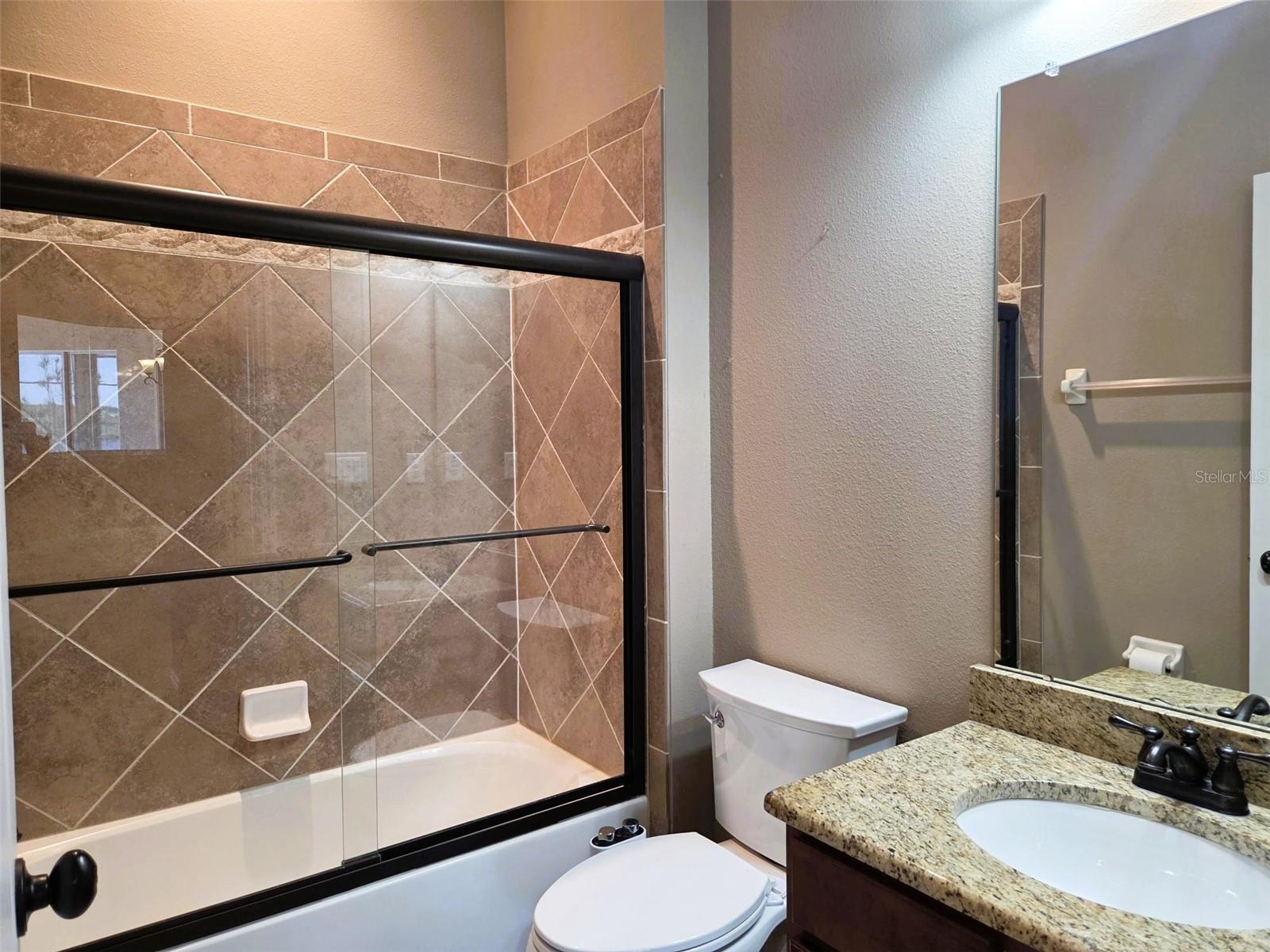 REGENT LAKE - Residential