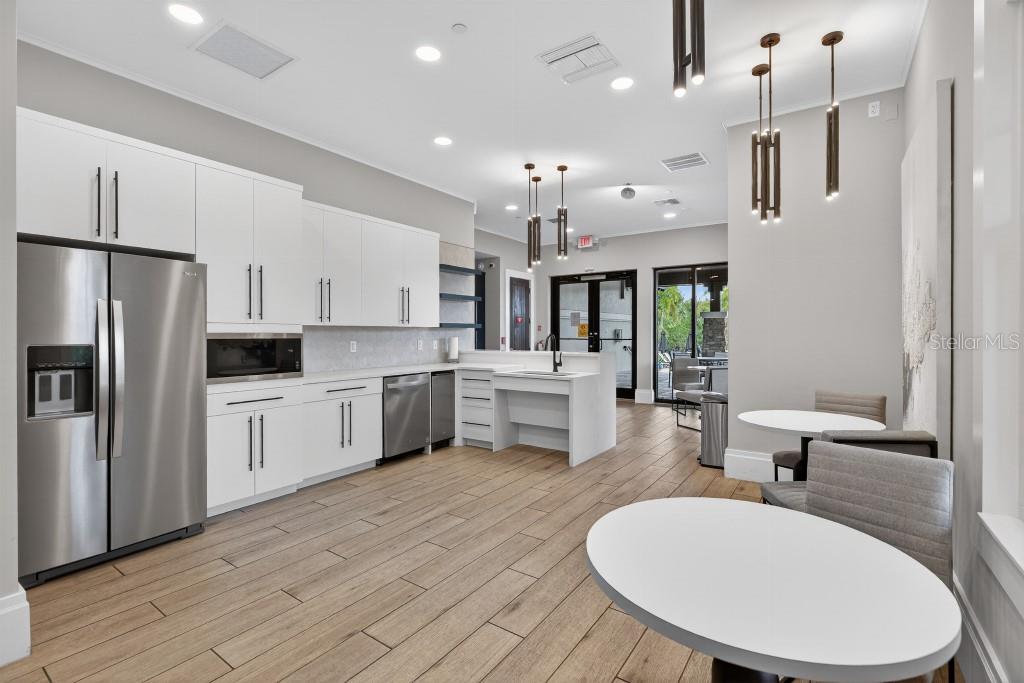 ARTISAN LAKES EAVES BEND PH II SUBPH A, - Residential