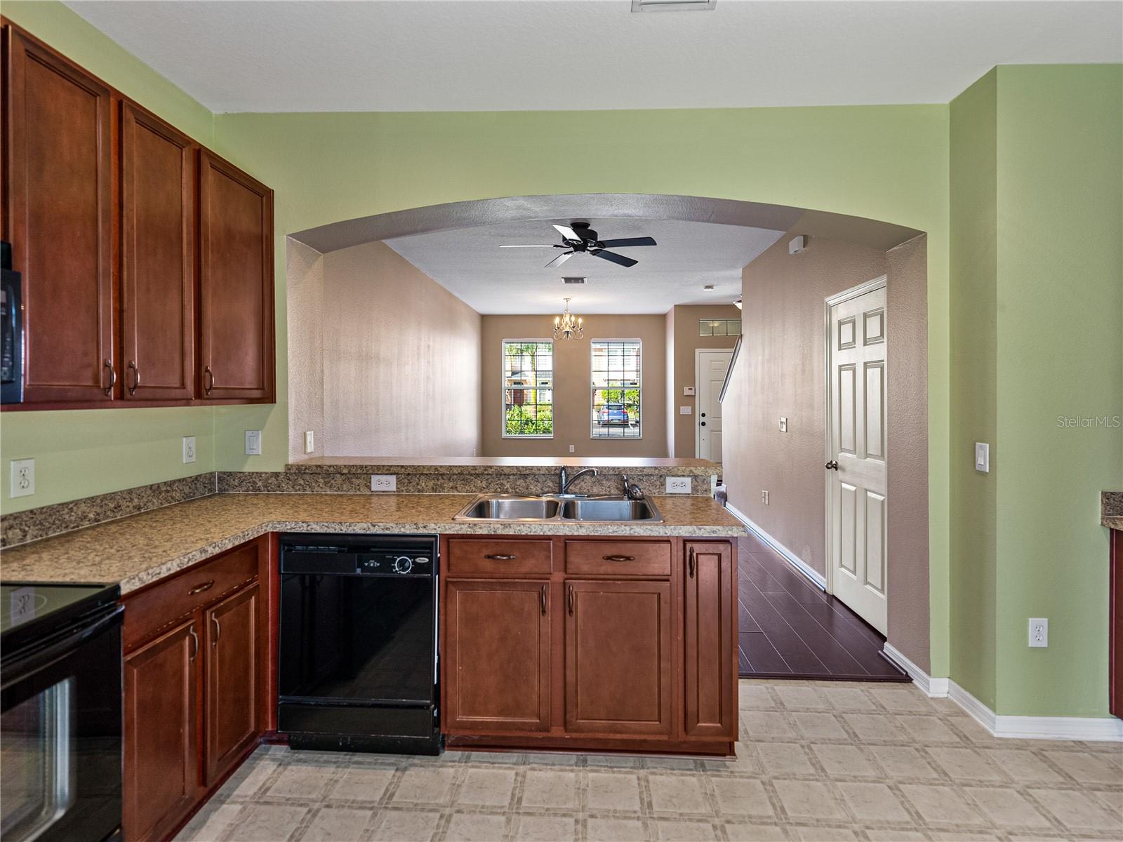 OAK CREEK PRCL 2 UNIT 2A - Residential