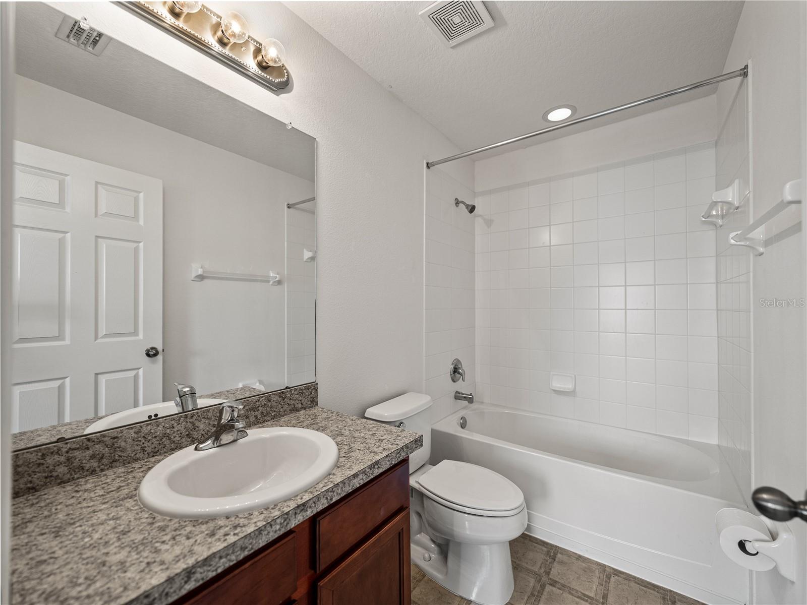 OAK CREEK PRCL 2 UNIT 2A - Residential