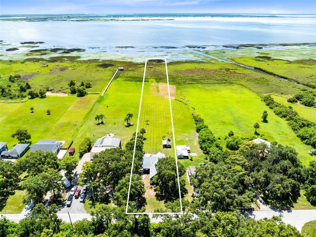 Photo of 2541 Ridgeway Drive, Kissimmee, FL 34746 (MLS # S5145382)