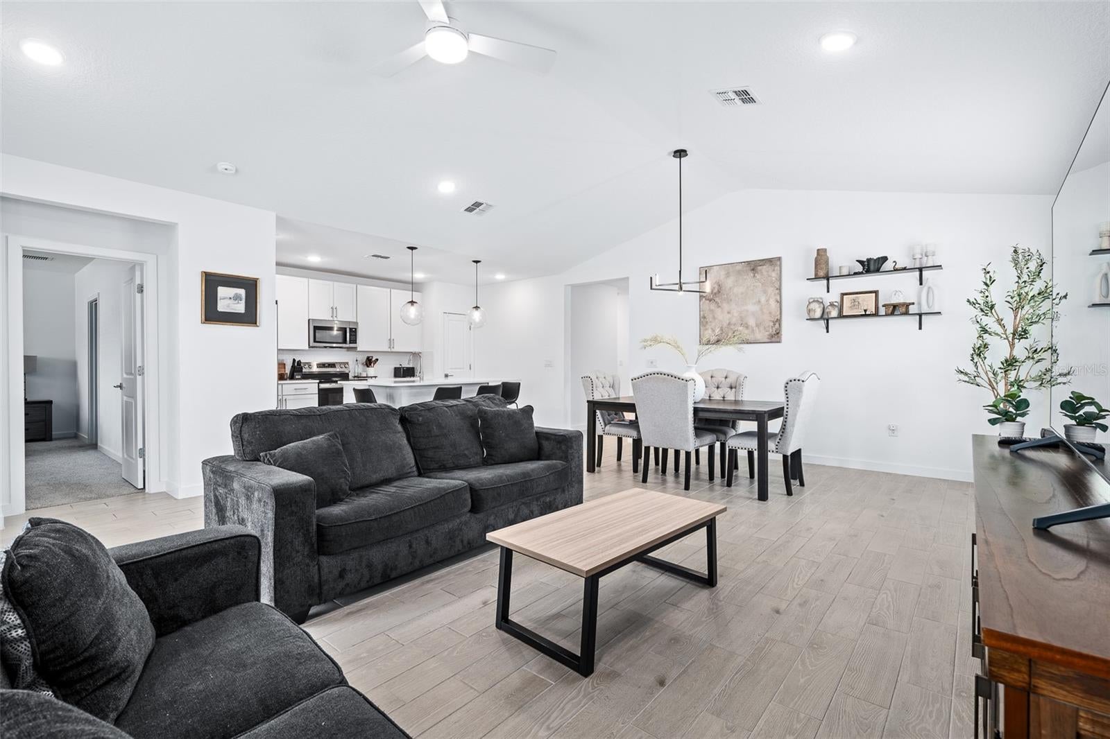 17 BIRCHWOOD PLACE