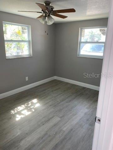 GORNTO LAKE APTS - Residential