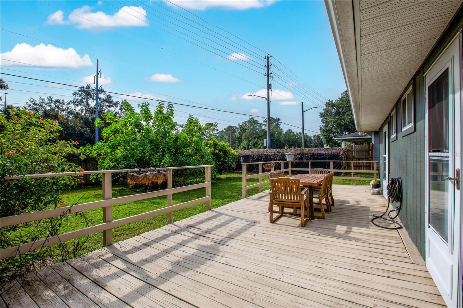 OAKS OF KANAPAHA - Residential