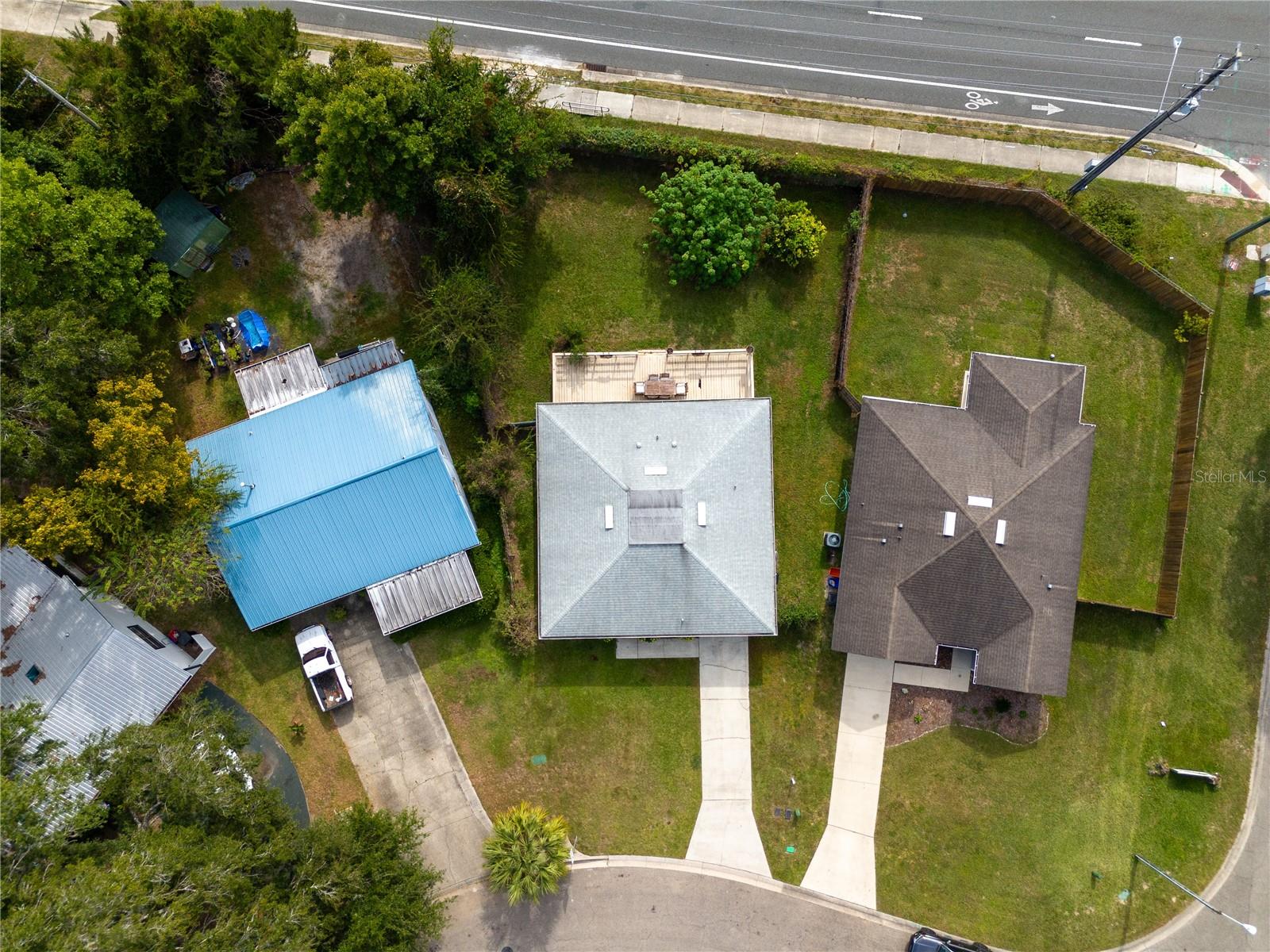 OAKS OF KANAPAHA - Residential