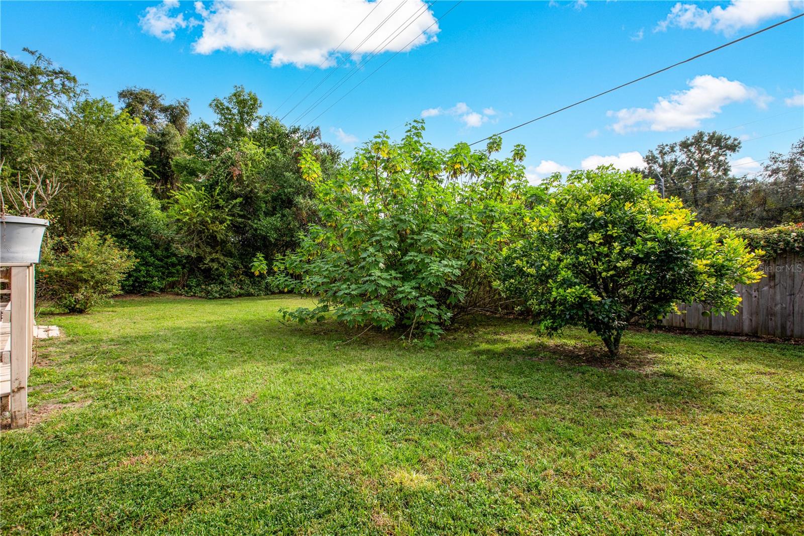 OAKS OF KANAPAHA - Residential