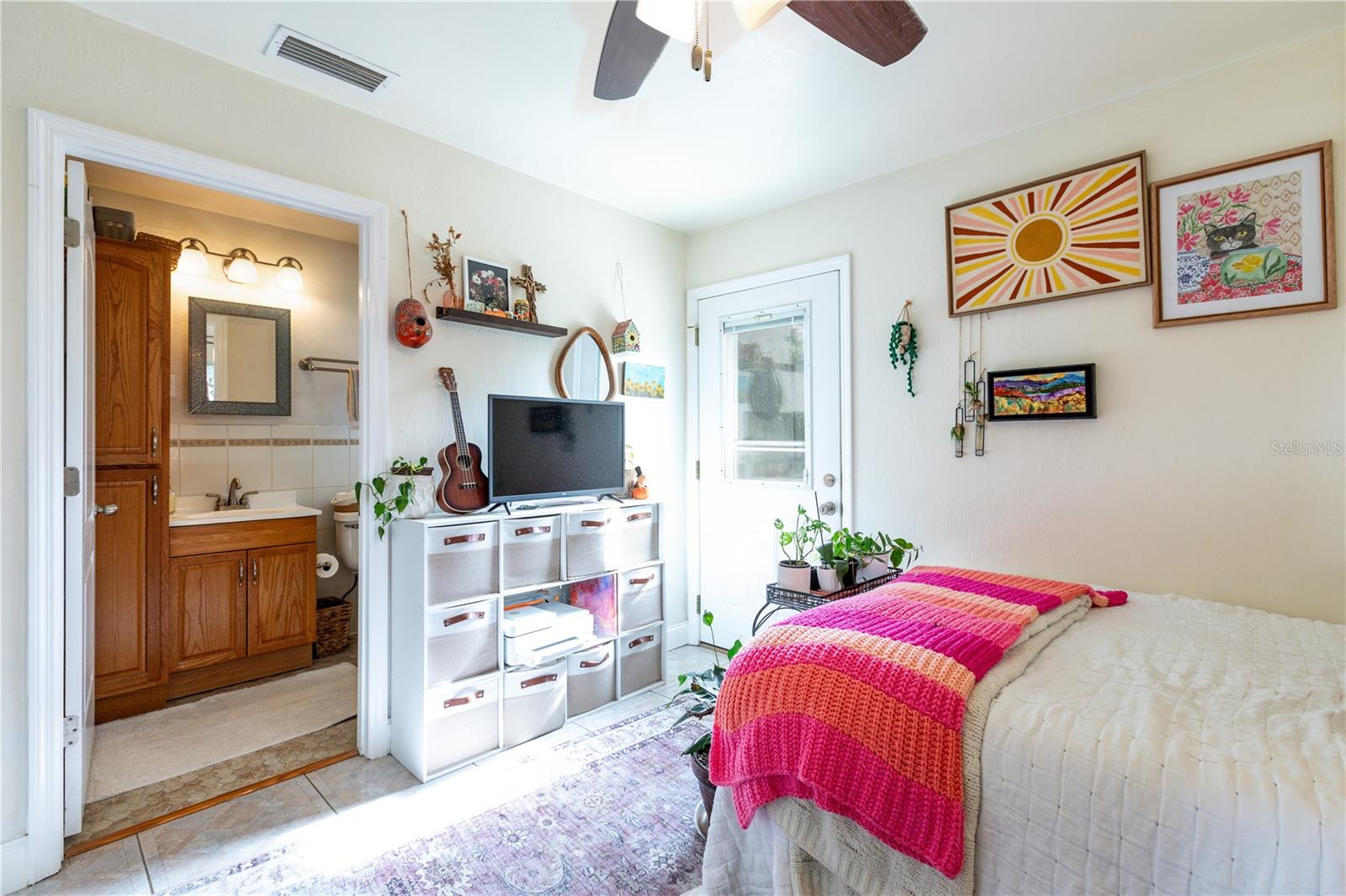 OAKS OF KANAPAHA - Residential