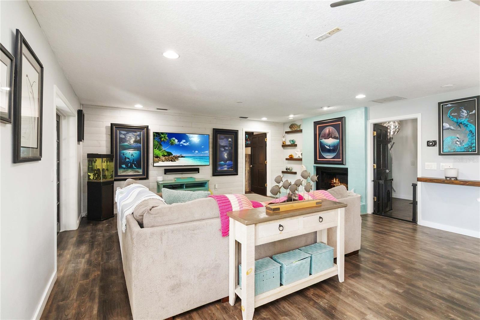 DELTONA LAKES UNIT 21 - Residential