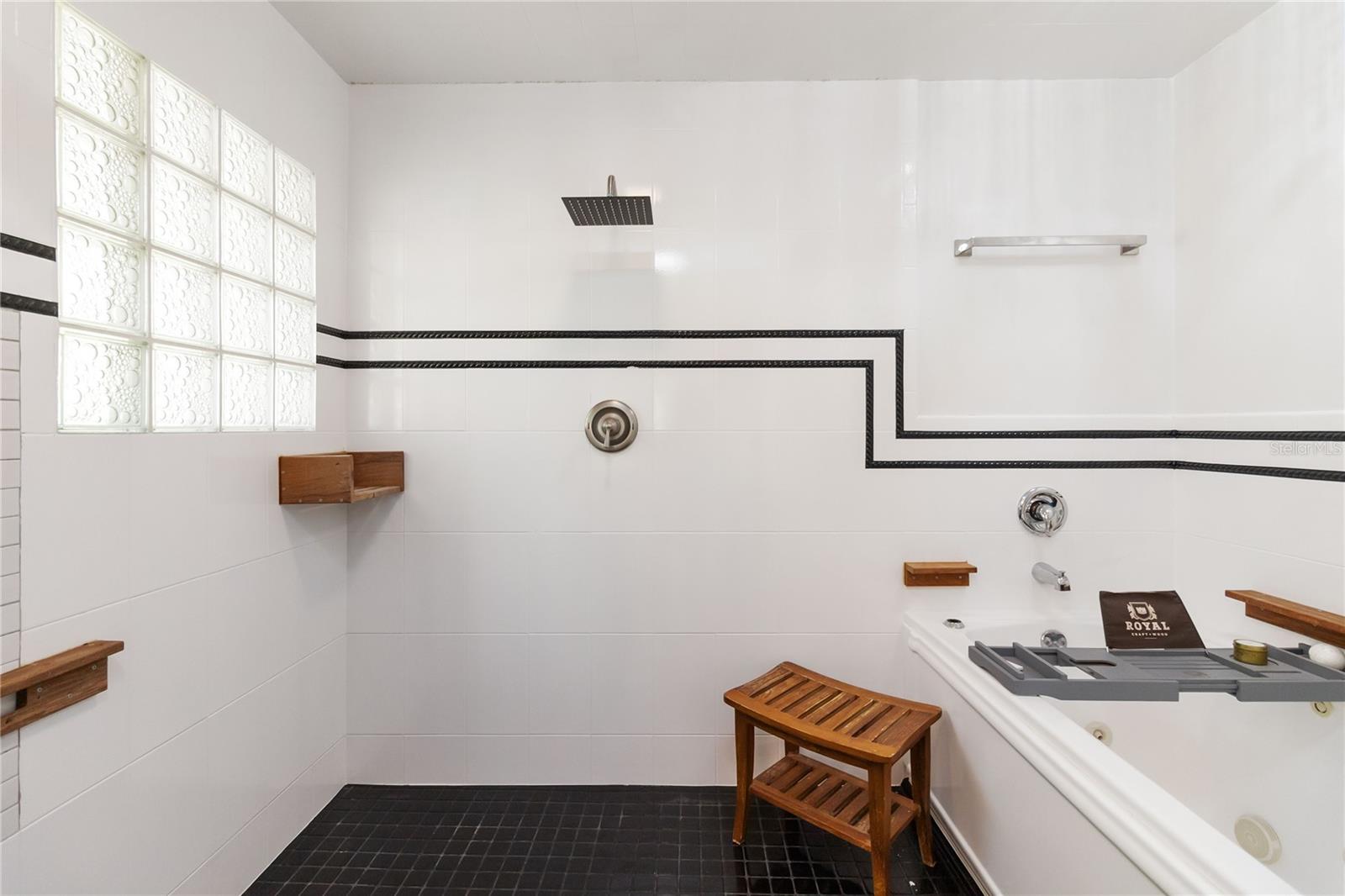 DELTONA LAKES UNIT 21 - Residential