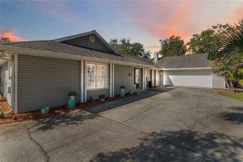 Photo of 567 Tradewinds Drive, Deltona, FL 32738 (MLS # O6339857)