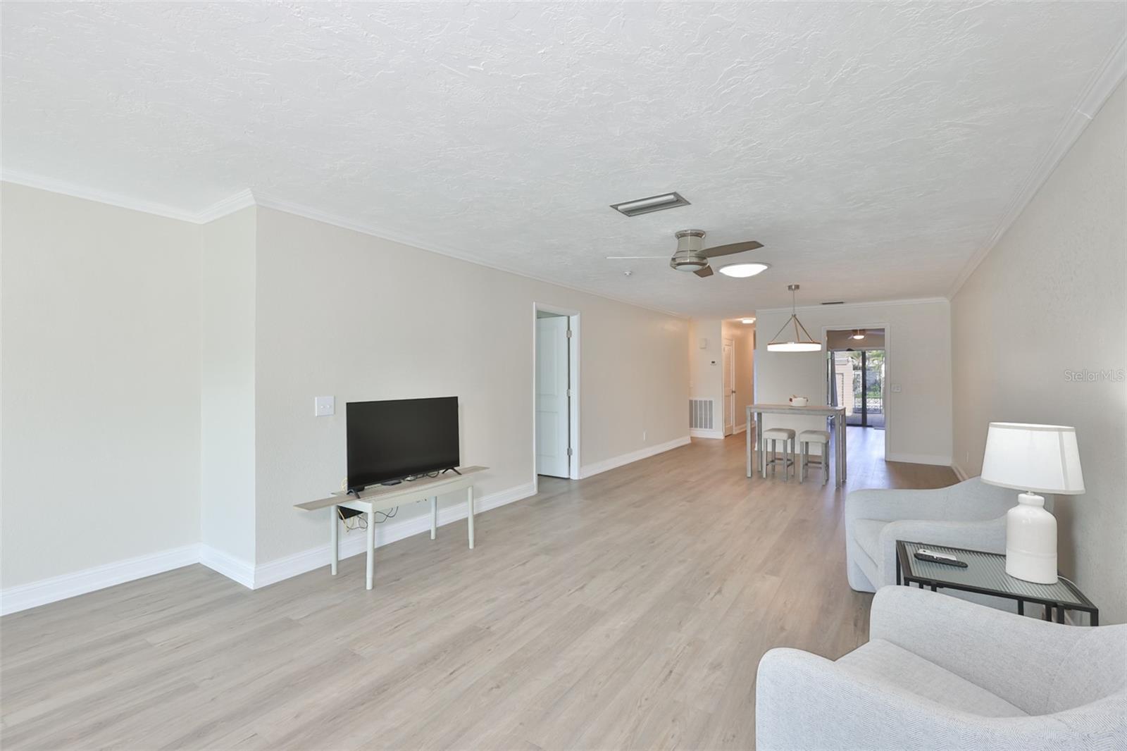BOCA CIEGA POINT EAST - Residential