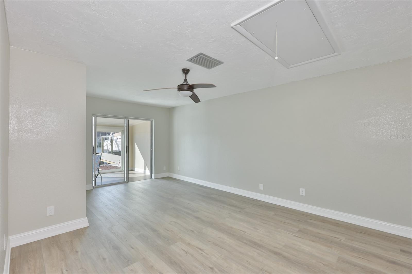 BOCA CIEGA POINT EAST - Residential