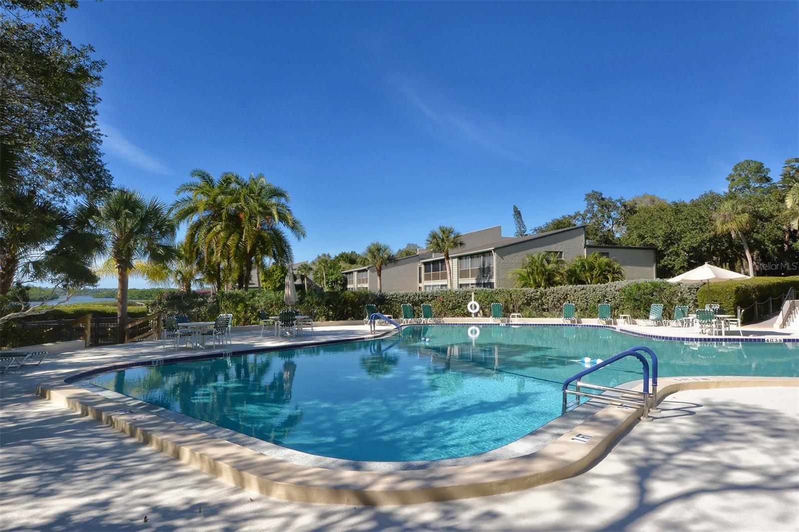 PELICAN COVE I - Residential Lease