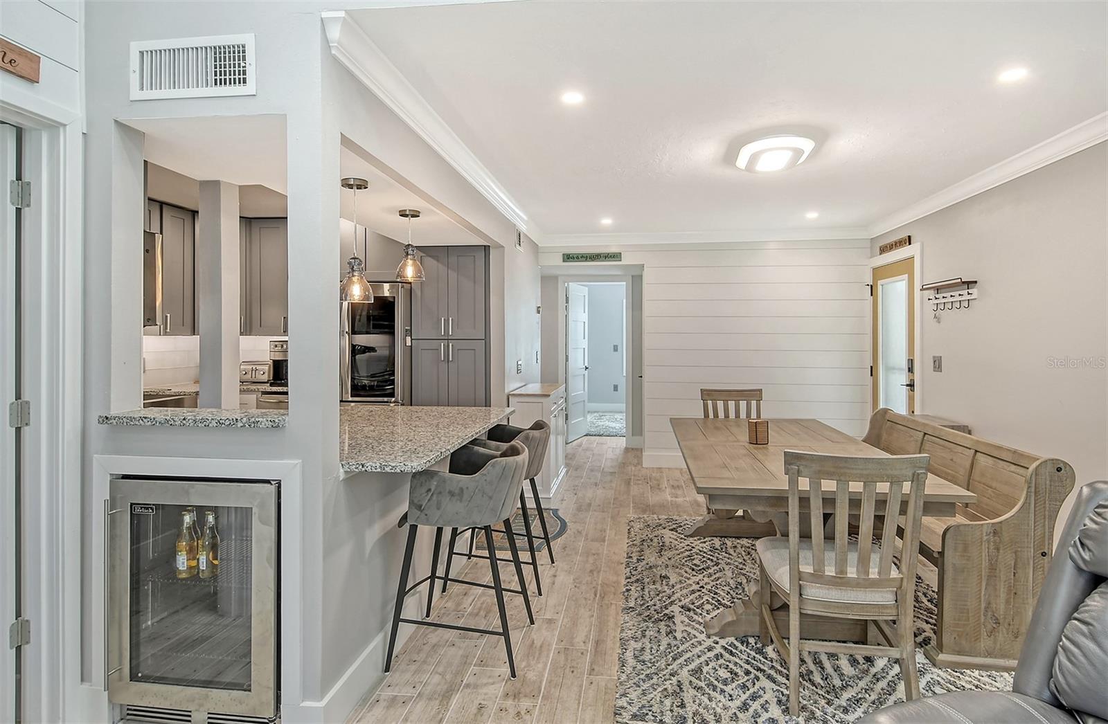 PELICAN COVE I - Residential Lease