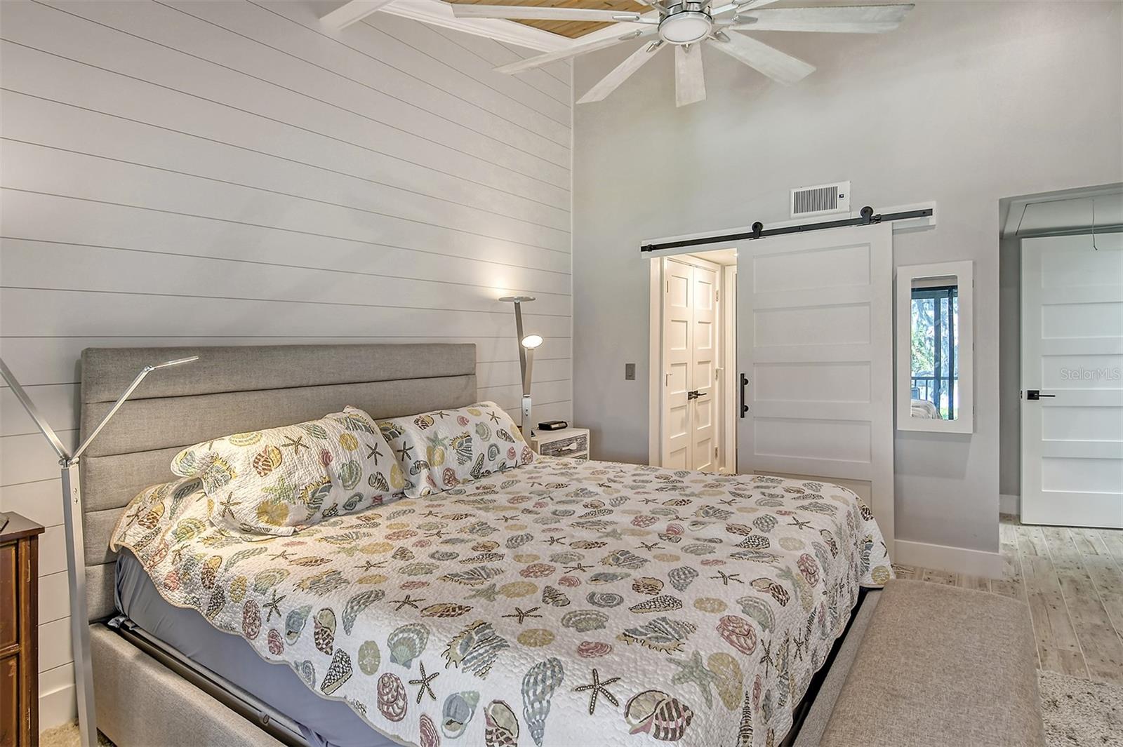 PELICAN COVE I - Residential Lease