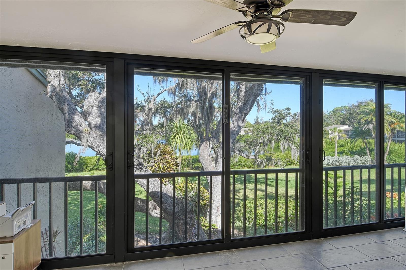PELICAN COVE I - Residential Lease