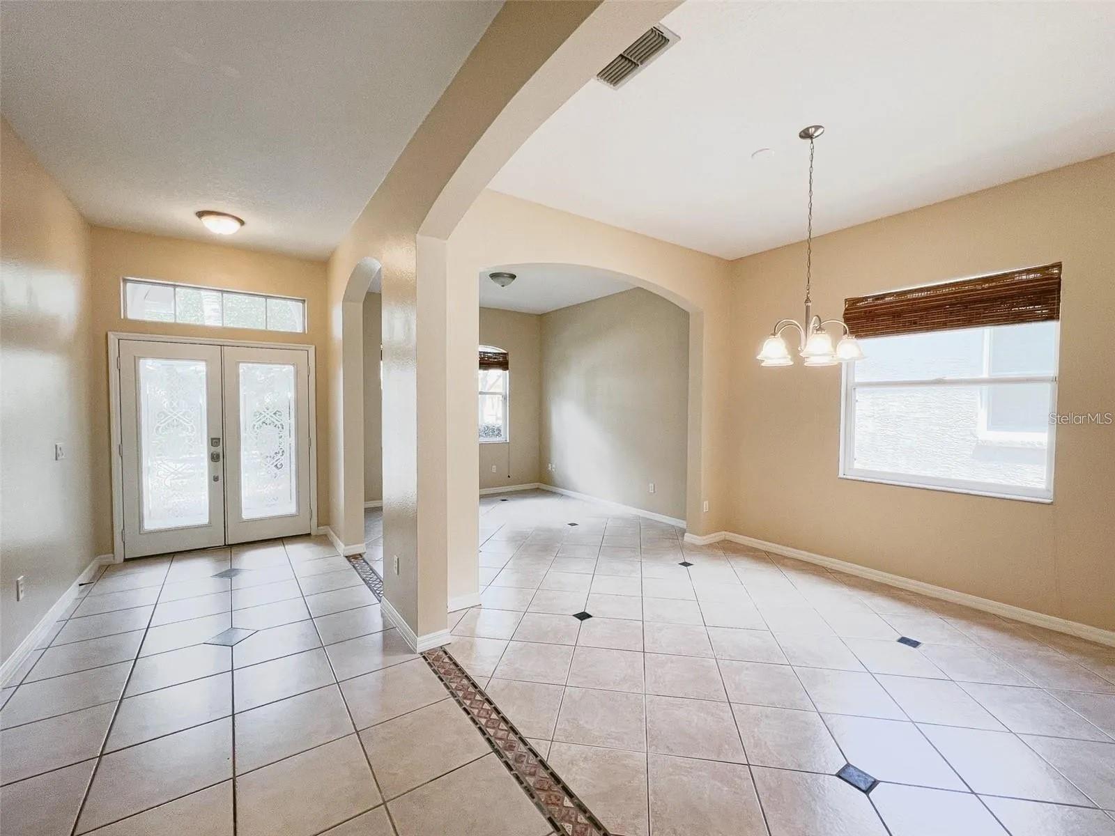 HEATHROW/KEENWICKE PH 2 - Residential Lease