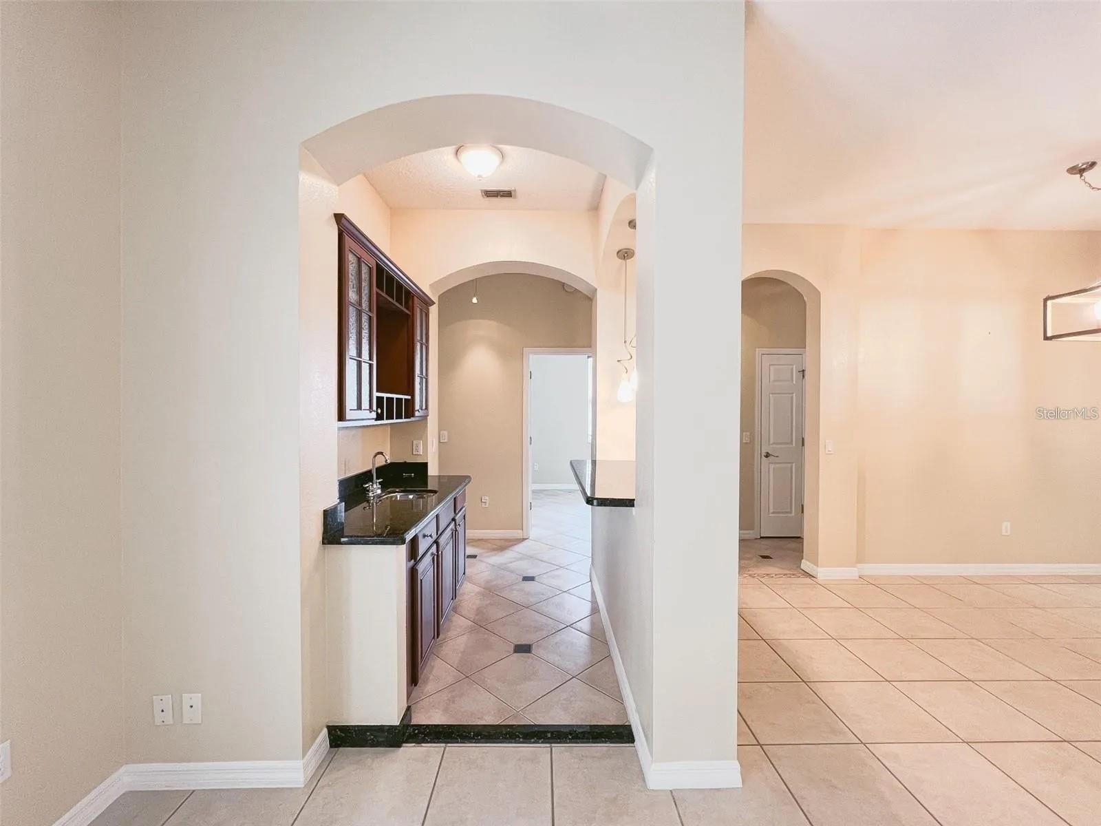 HEATHROW/KEENWICKE PH 2 - Residential Lease