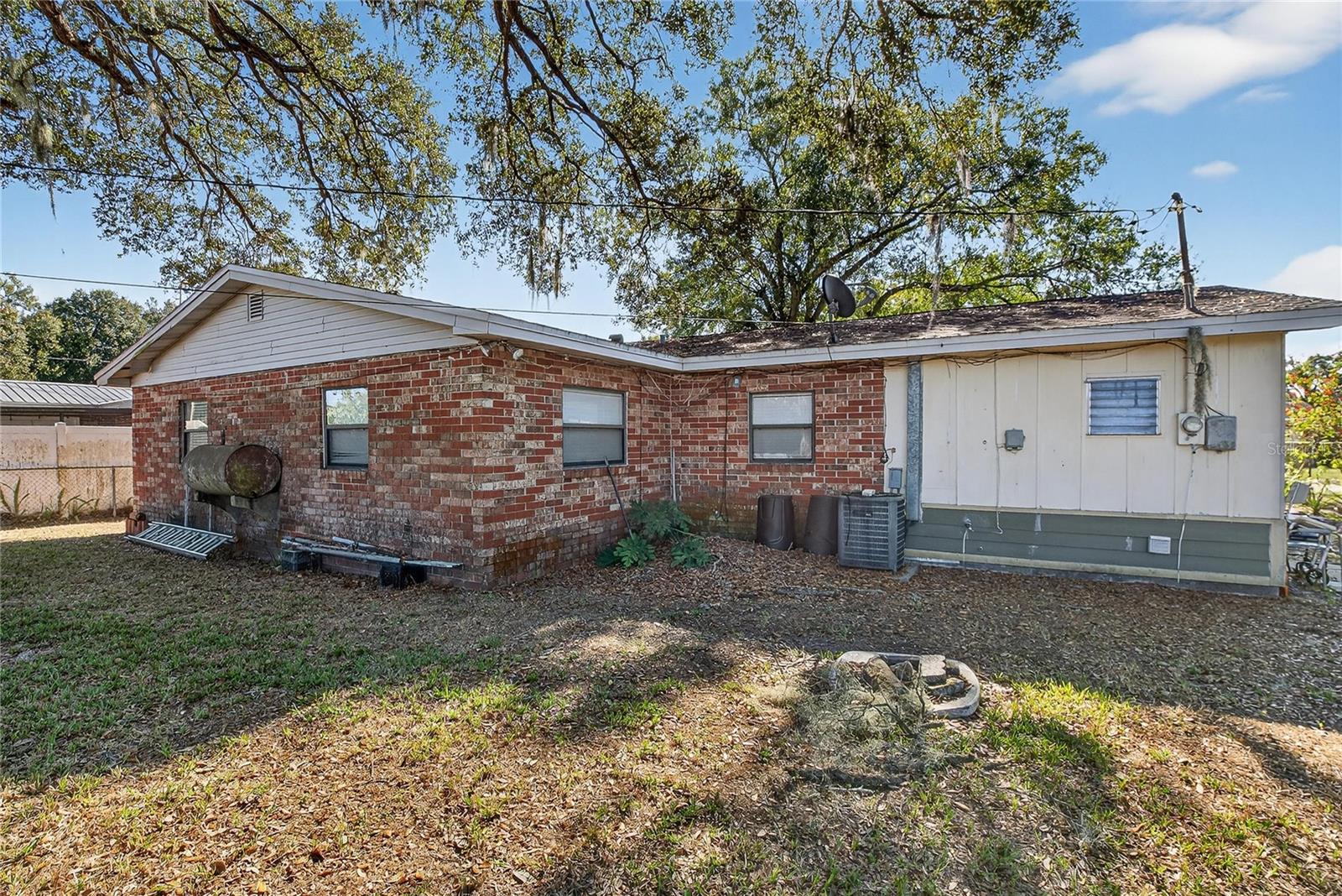 WINSTON HEIGHTS - Residential