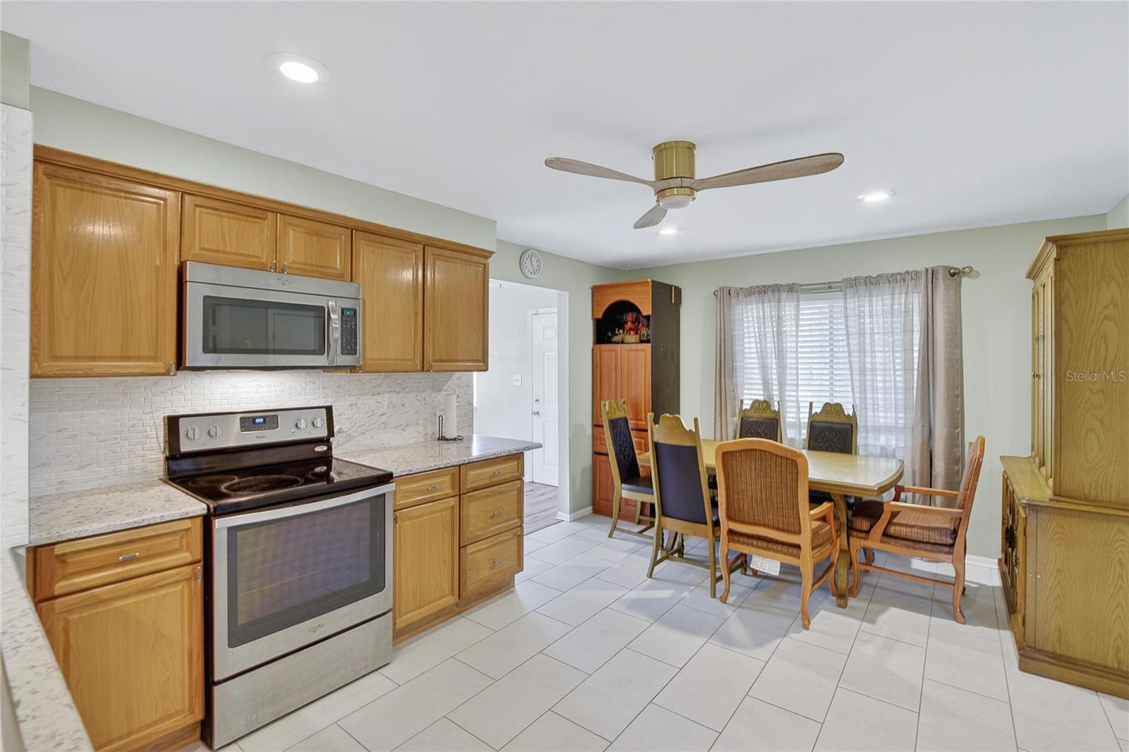 WINSTON HEIGHTS - Residential