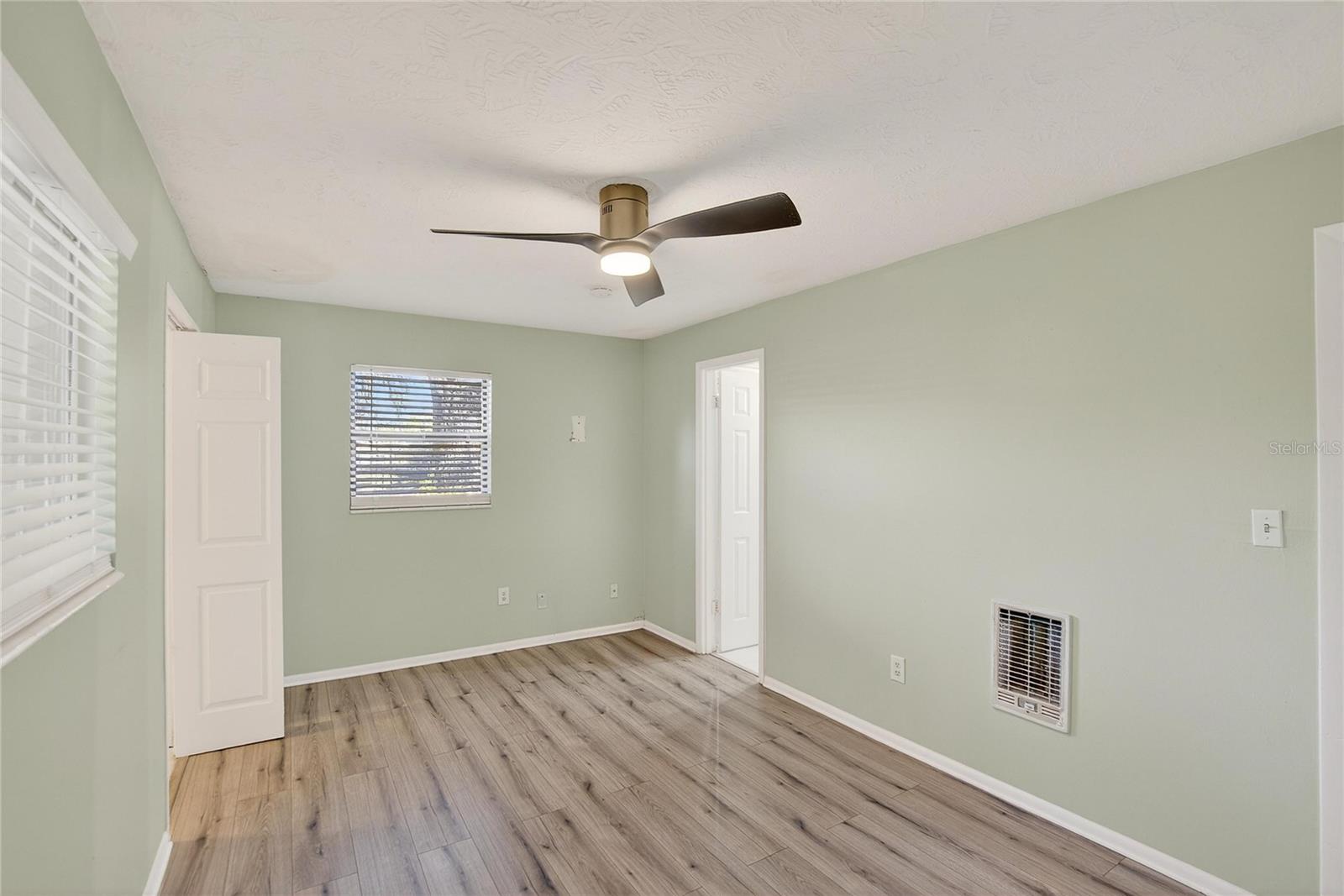 WINSTON HEIGHTS - Residential