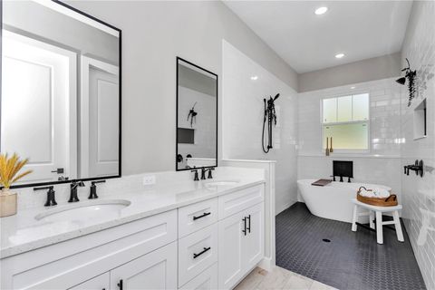 Tiny photo for 6725 SW 131st Circle, Ocala, FL 34481 (MLS # O6301933)