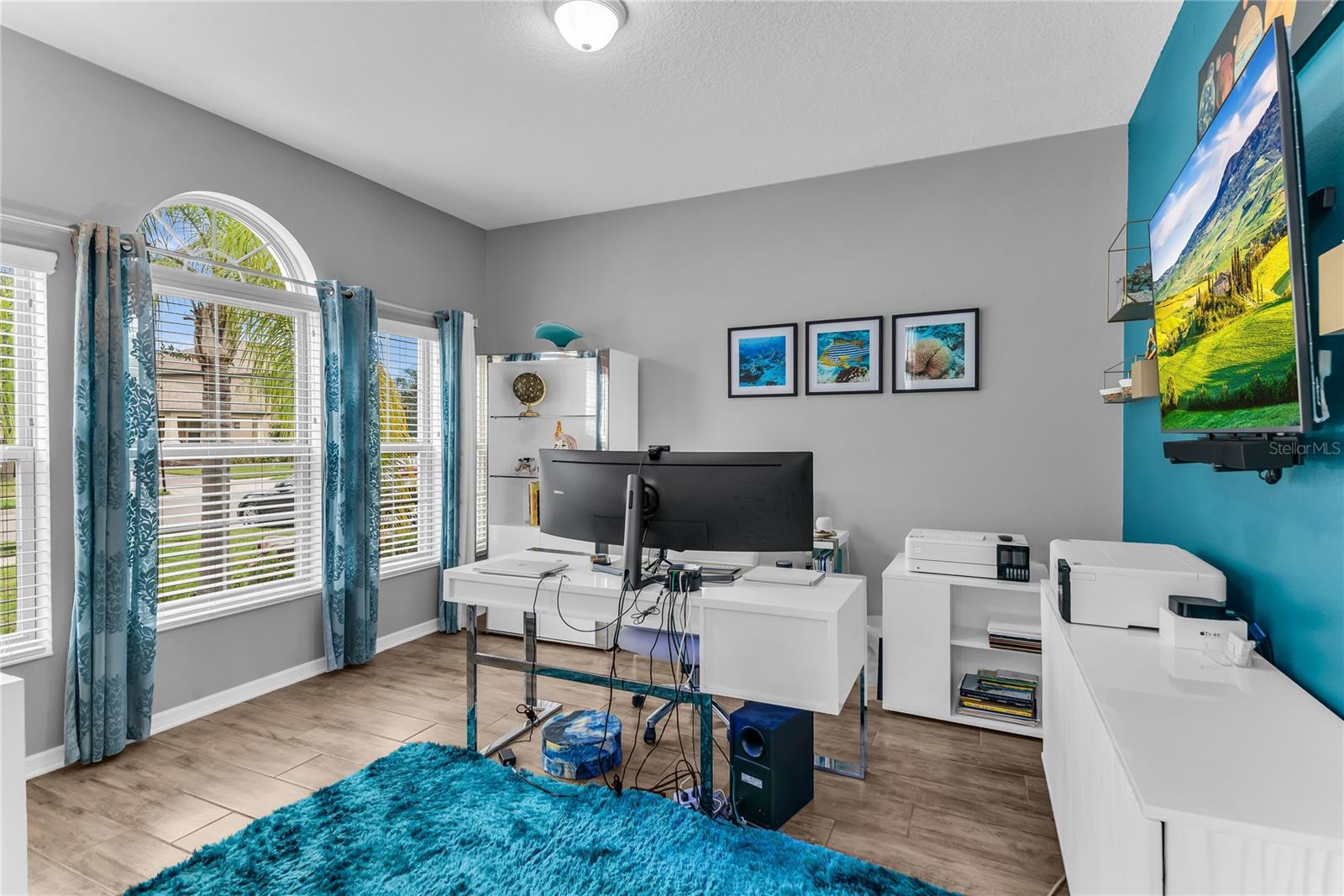 2375 PANORAMIC CIRCLE