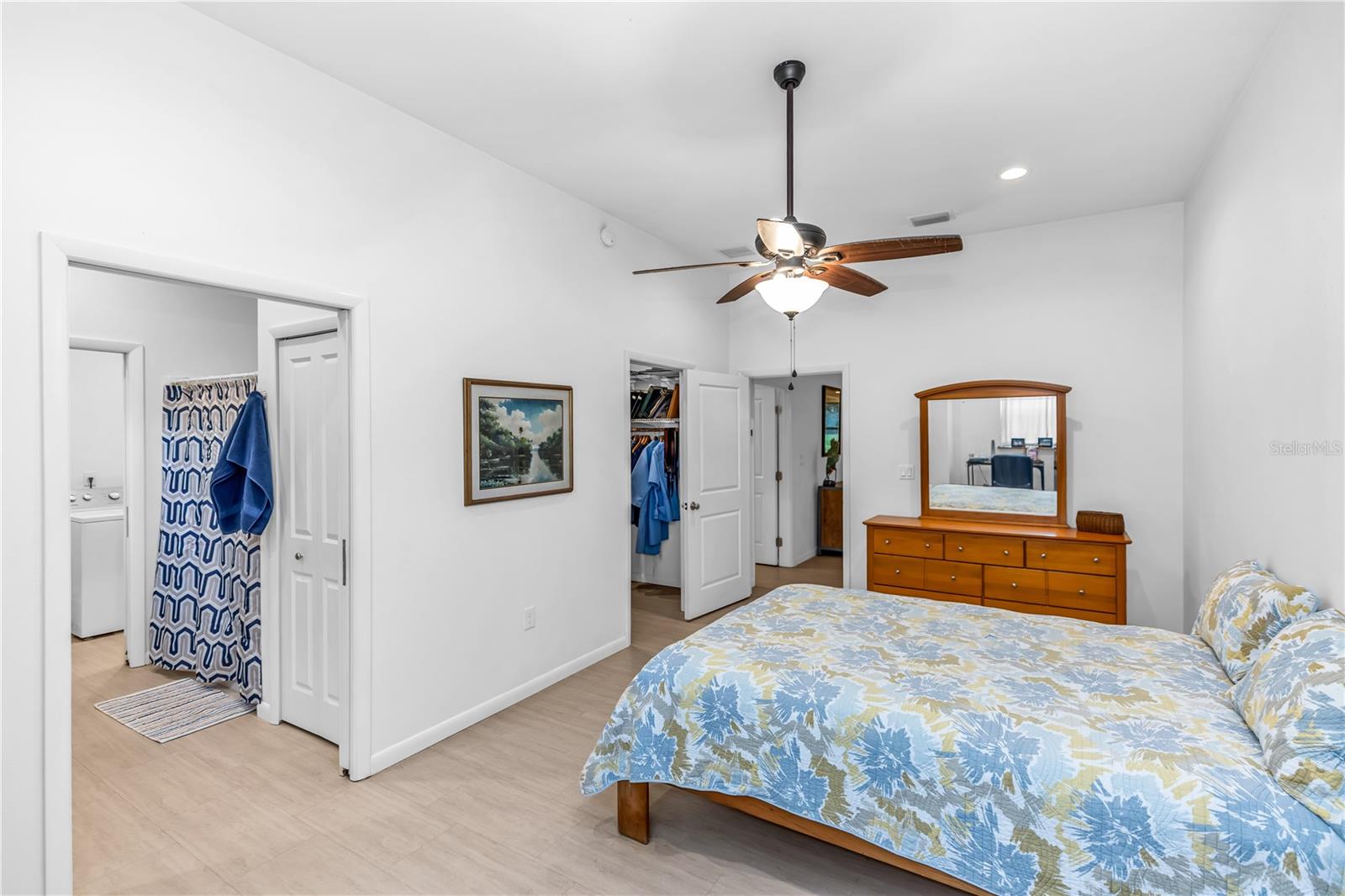 SHAMROCK ACERS UNREC SUB - Residential