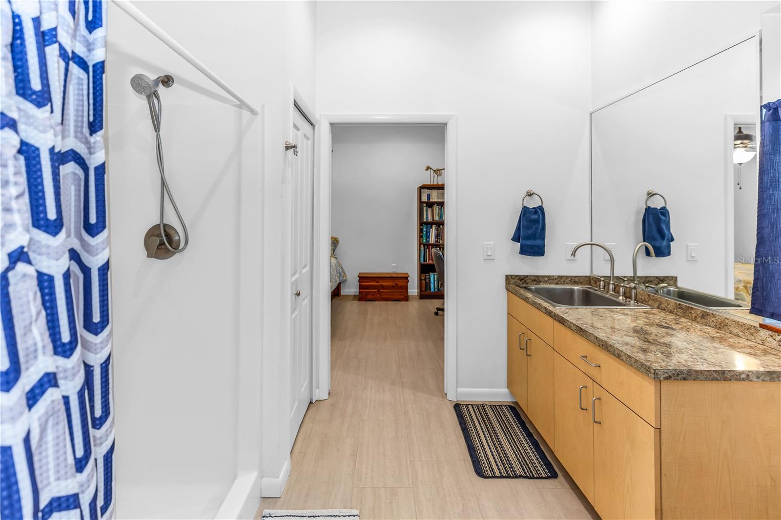 SHAMROCK ACERS UNREC SUB - Residential