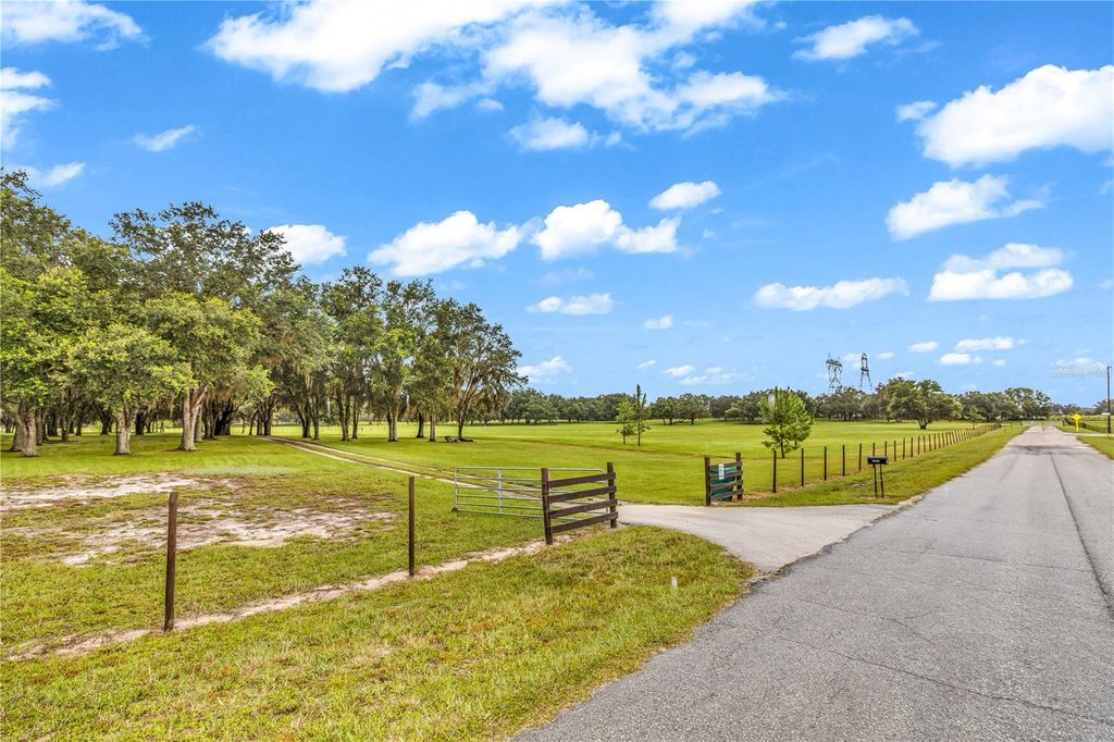 Photo of 6750 N San Juan Terrace, Crystal River, FL 34428 (MLS # V4944598)