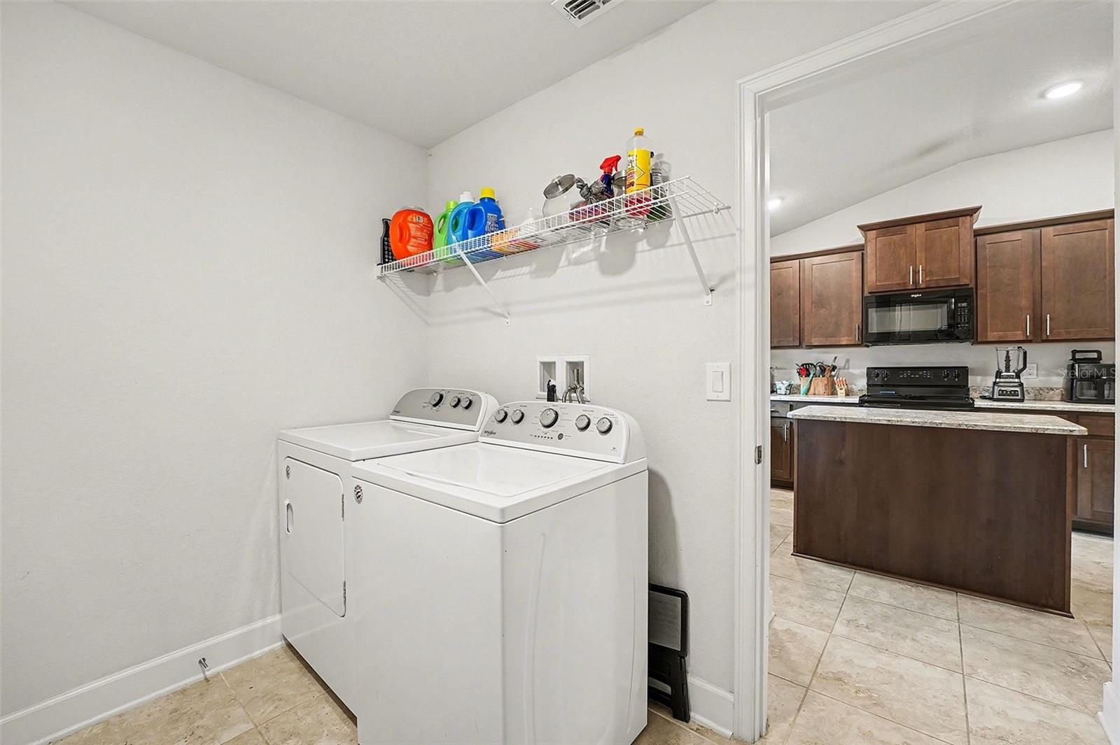 CITRUS POINT - Residential