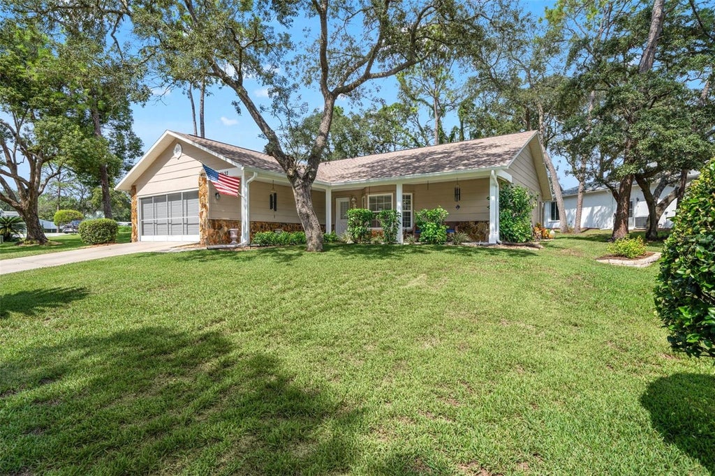 Photo of 2632 Royal Ridge Drive, Spring Hill, FL 34606 (MLS # W7889461)