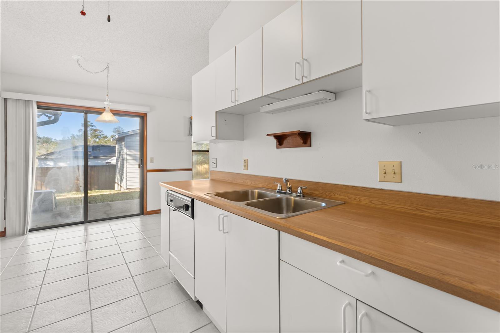 DELTONA LAKES UNIT 71 - Residential