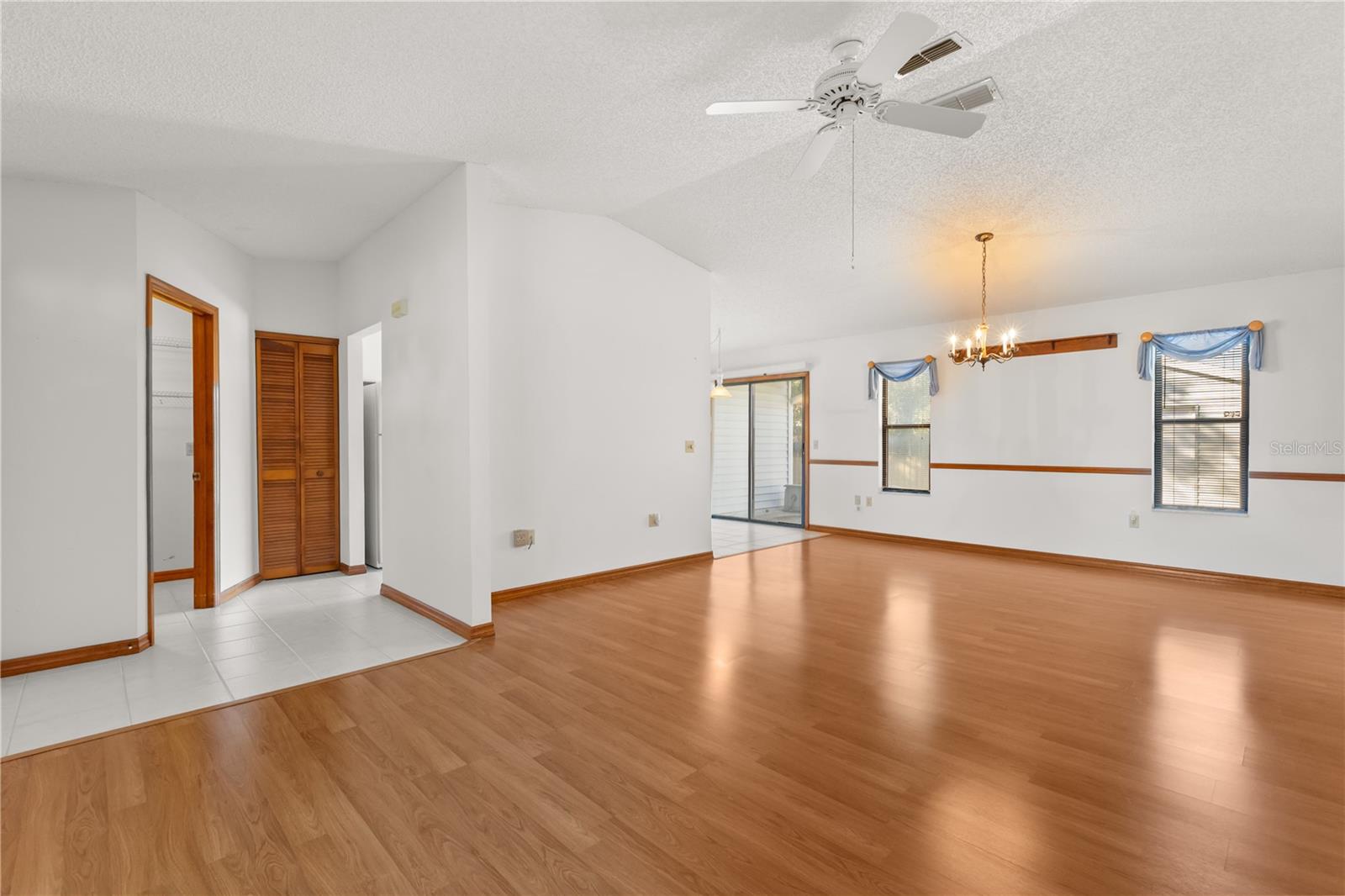 DELTONA LAKES UNIT 71 - Residential