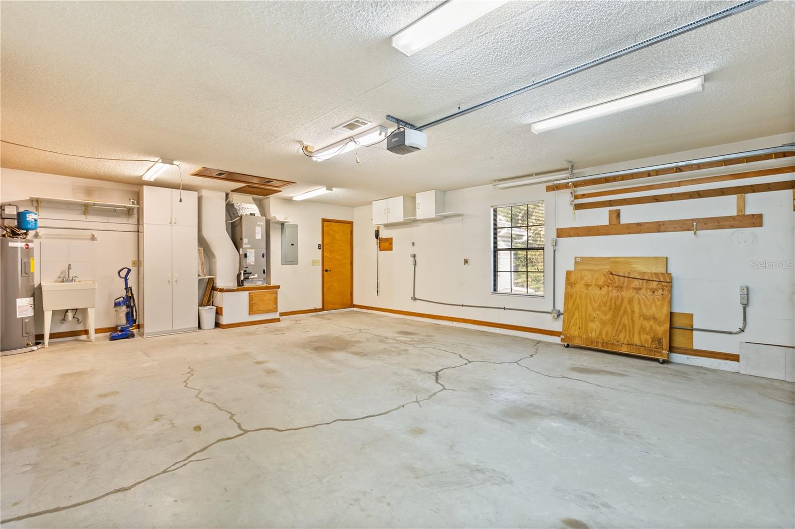 DELTONA LAKES UNIT 71 - Residential