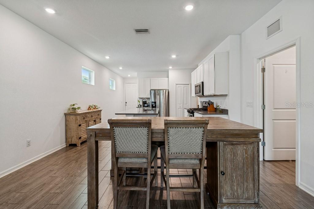 ARTISAN LAKES EAVES BEND PH I SP A-K - Residential