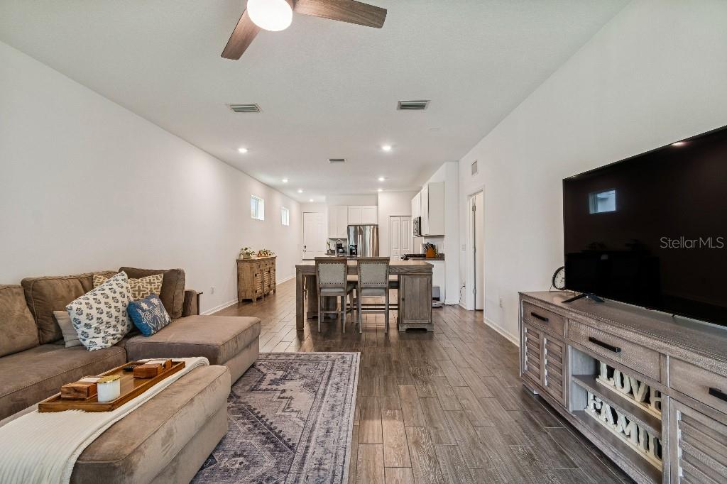 ARTISAN LAKES EAVES BEND PH I SP A-K - Residential