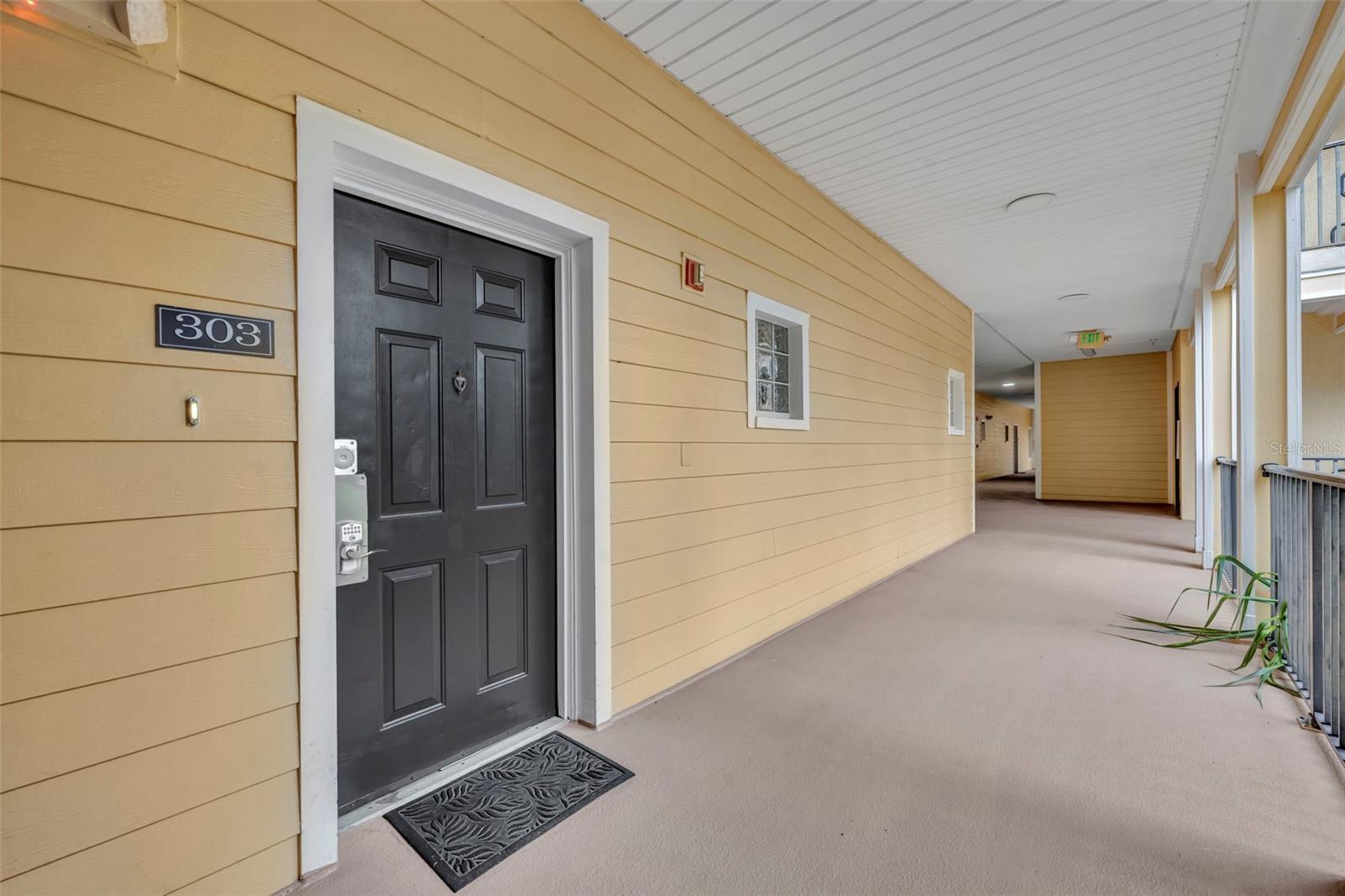 CARIBE COVE PH 03 CONDO - Residential