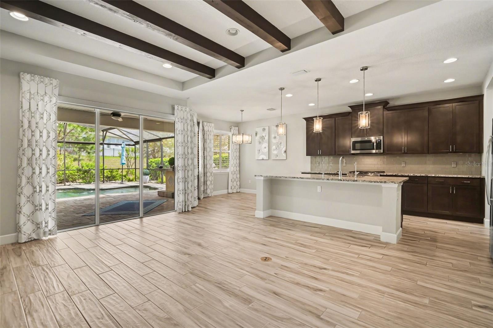 VICTORIA HILLS PH 3 - Residential