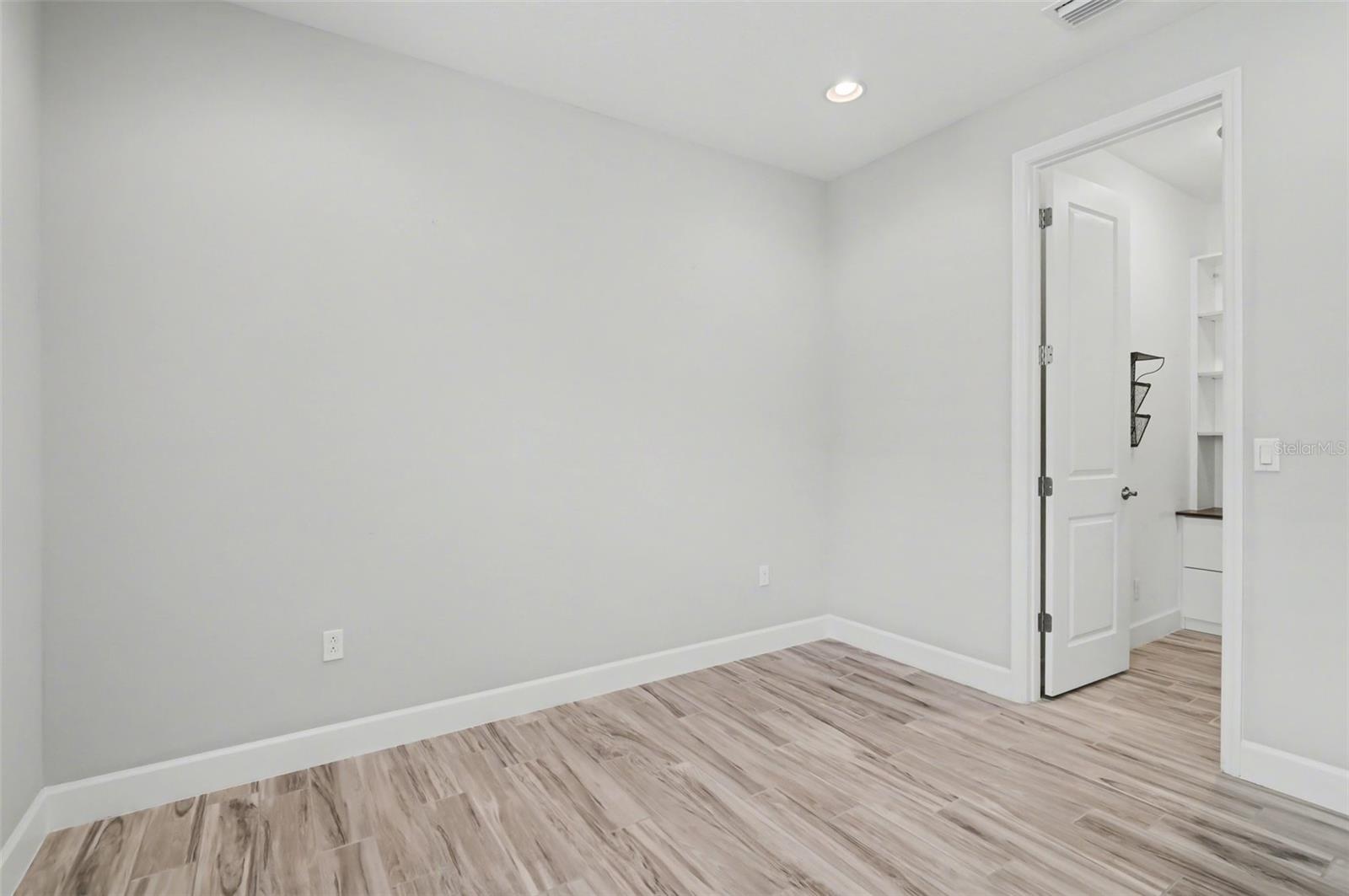 VICTORIA HILLS PH 3 - Residential