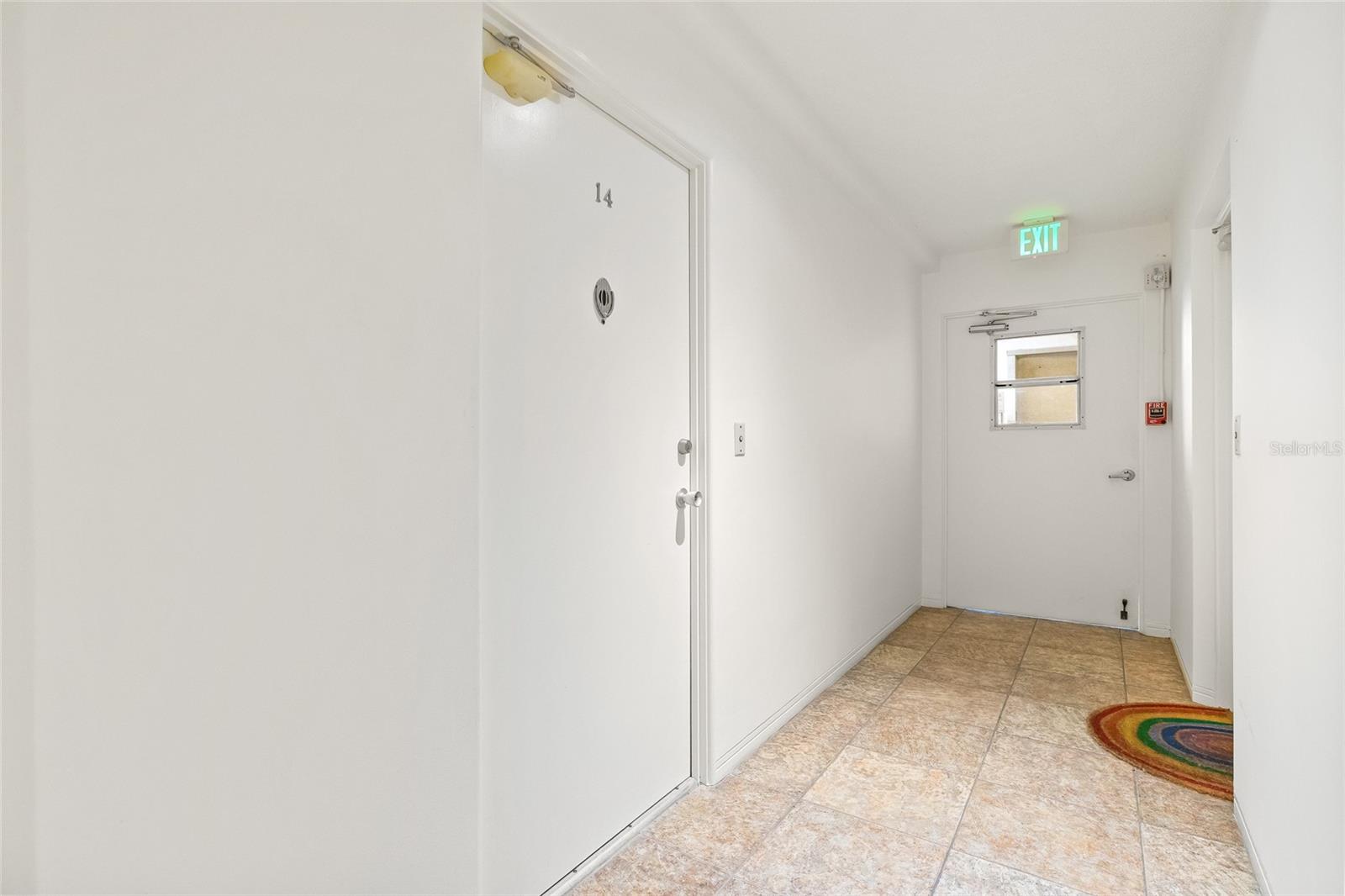 1012 N SHORE DRIVE NE 14