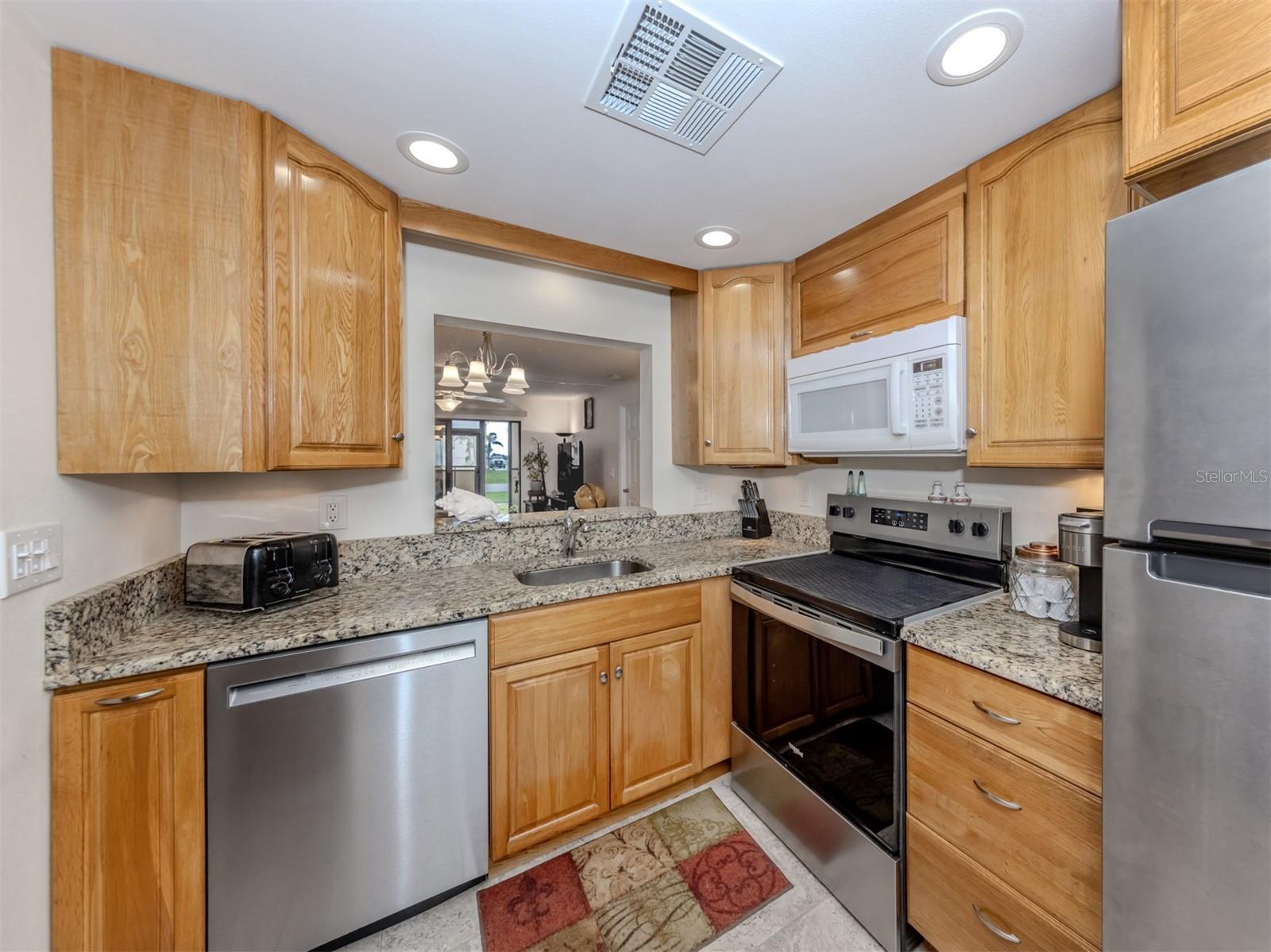 GLENWOOD MANOR - Residential