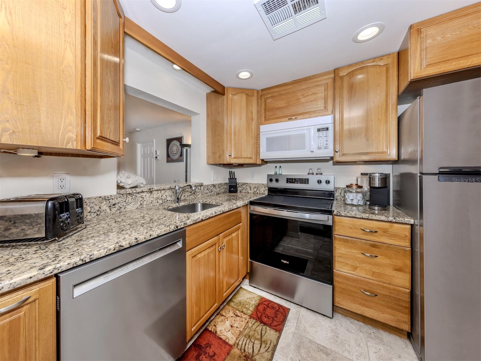 GLENWOOD MANOR - Residential