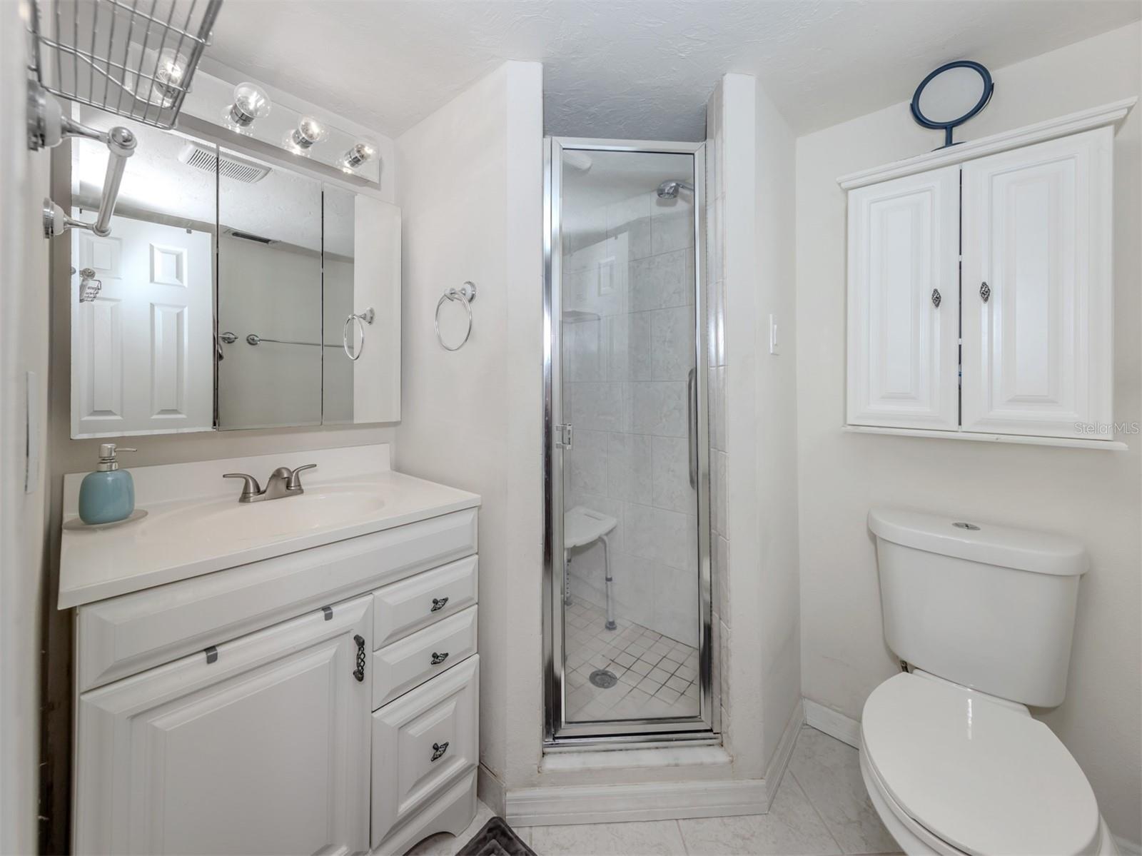 GLENWOOD MANOR - Residential